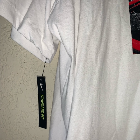 Standard fit Nike t shirt size 2XL - Picture 9 of 16